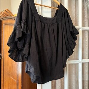 100% Cotton Flutter Sleeve Elegant Black Ruffle Top